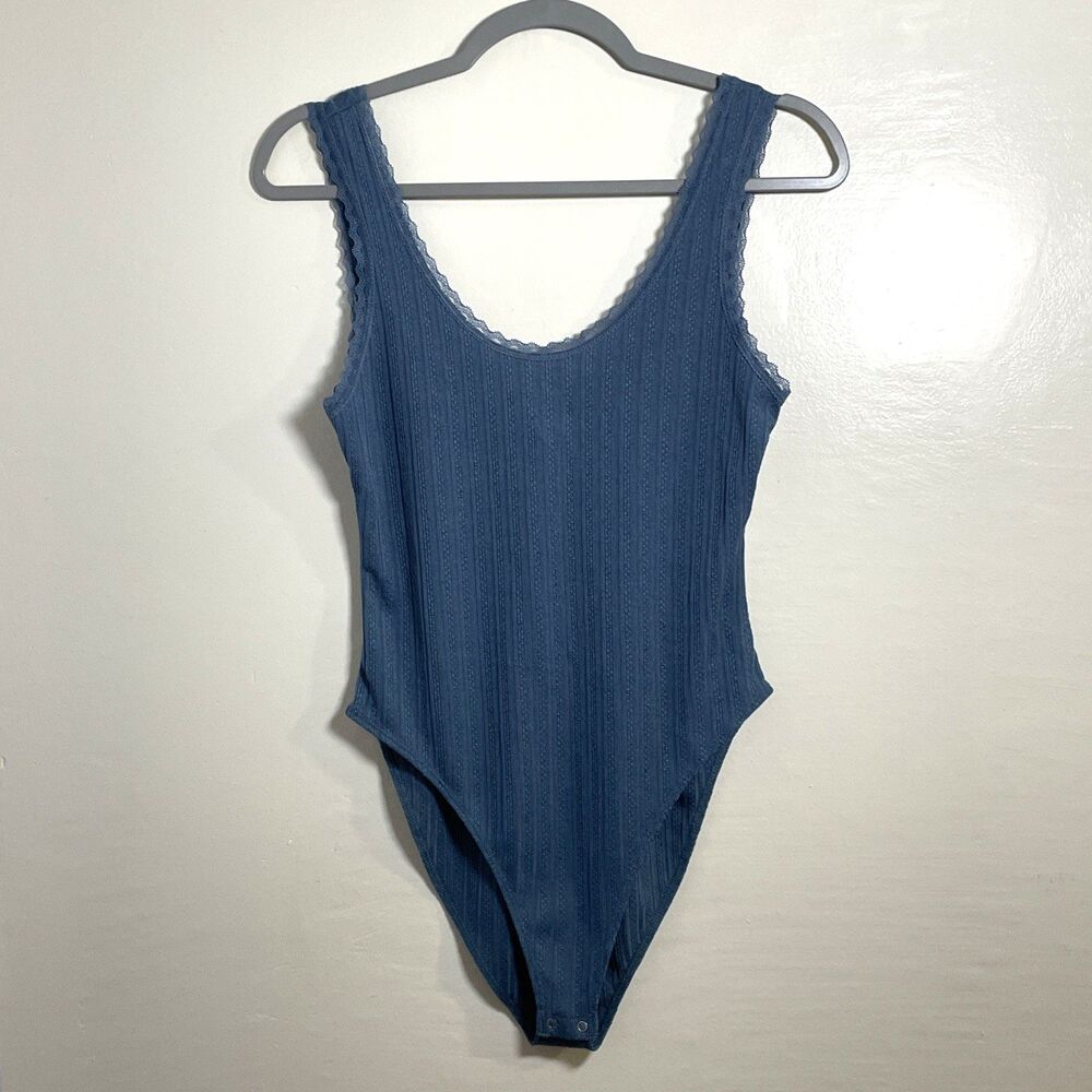 Forever 21 Women's Blue Ribbed Knit Lace Tank Bodysuit Sz Medium Casual Festival